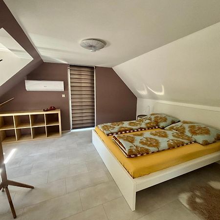 Trinity Ranch Apartment Ilz Екстериор снимка